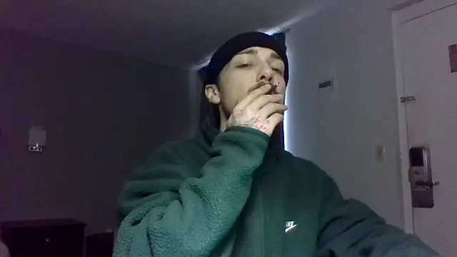 Snapshot of Jbenz420 chatting on February 19, 7:54 pm Jbenz420 online show from February 19, 7:54 pm