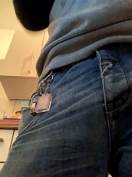 GeilerHSVFAN1989 online show from November 15, 3:52 pm