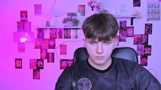 travis wolf  online show from April 11, 9:13 am