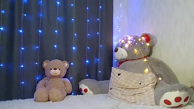 Snapshot of Nancy_Luna chatting on October 23, 9:35 pm Nancy Luna online show from October 23, 9:35 pm