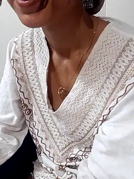 siya rani67 online show from October 6, 6:33 am