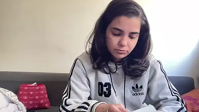 Snapshot of bruninhapt chatting on September 23, 7:55 am bruninhapt online show from September 23, 7:55 am