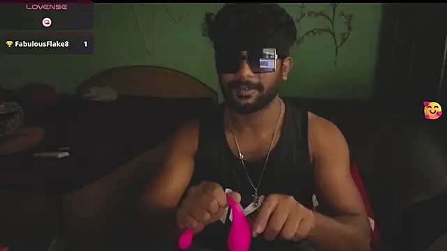 royeoy22 online show from April 13, 7:25 am