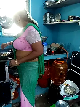 Snapshot of tamil_Vennila chatting on March 19, 8:51 am tamil Vennila online show from March 19, 8:51 am