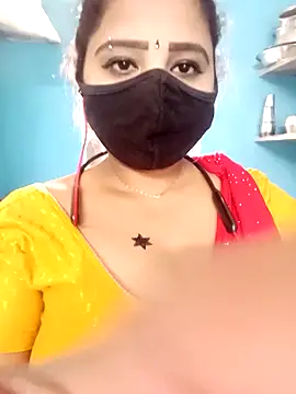 Snapshot of tamil_Vennila chatting on March 23, 7:45 am tamil Vennila online show from March 23, 7:45 am