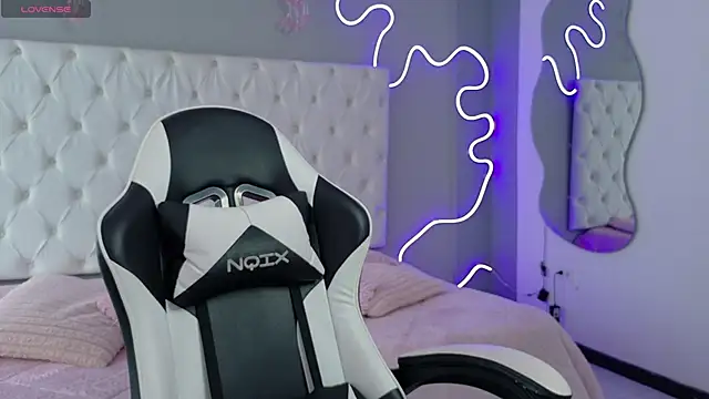 Emma visconti online show from September 24, 12:41 pm