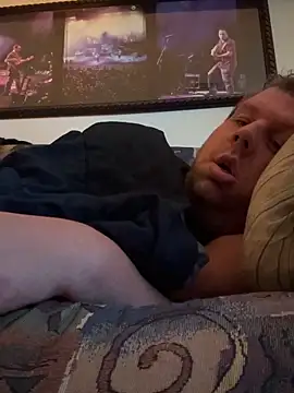 Stephanie1984 online show from October 9, 6:06 pm