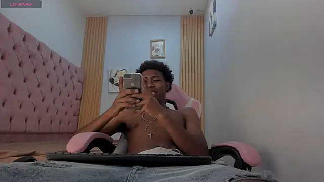 Jax Maliq online show from November 14, 2:10 am