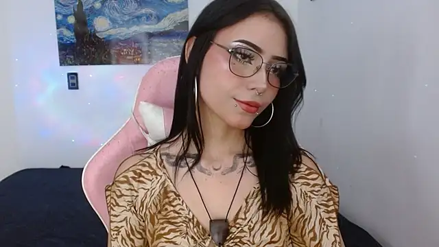 Melhoneymoon online show from September 14, 1:49 am