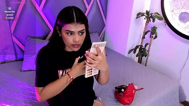 Miaa Rosse online show from November 15, 12:23 pm