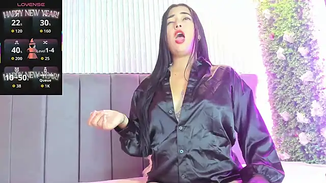 Skarlett hot  online show from October 23, 9:35 pm