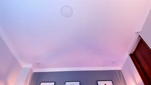 Nina Ford online show from March 27, 3:12 am