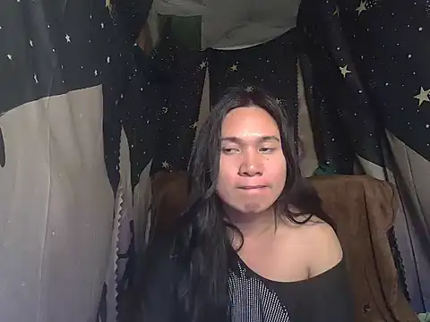 Reynalda26 online show from September 19, 3:45 pm