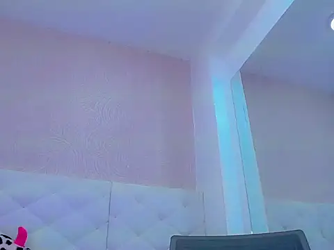 hanna sweett34 online show from October 24, 5:26 am