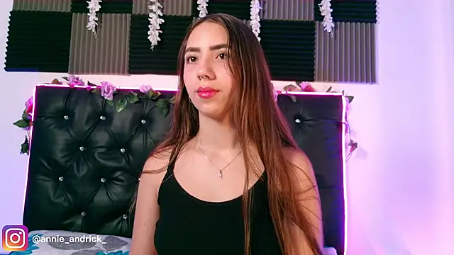  leda swan  online show from March 18, 11:13 am