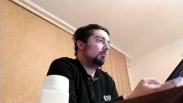 Joseph1Arnold online show from January 11, 6:02 pm