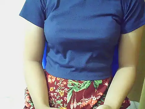 Snapshot of Jennie_Ross chatting on January 12, 1:11 am Jennie Ross online show from January 12, 1:11 am