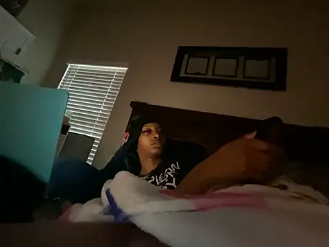 Brooke012 online show from February 25, 10:08 pm