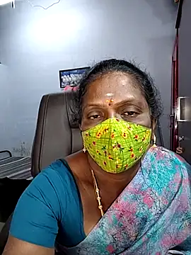 Snapshot of umashreetamil chatting on February 19, 6:26 pm umashreetamil online show from February 19, 6:26 pm