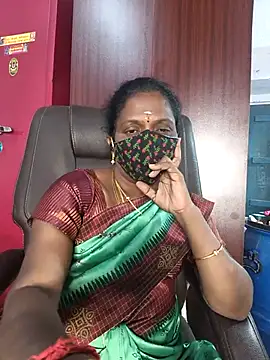 Snapshot of umashreetamil chatting on March 3, 5:08 pm umashreetamil online show from March 3, 5:08 pm