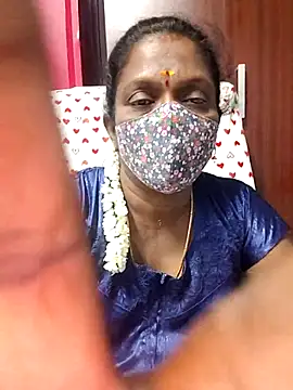 Snapshot of umashreetamil chatting on March 19, 7:29 pm umashreetamil online show from March 19, 7:29 pm