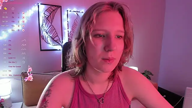 Hailey Foxy online show from November 26, 8:59 am