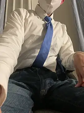 Snapshot of Daddygarry chatting on February 20, 4:40 pm Daddygarry online show from February 20, 4:40 pm