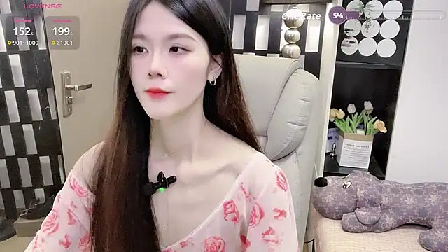 Yueyue-MM online show from March 6, 2:30 am
