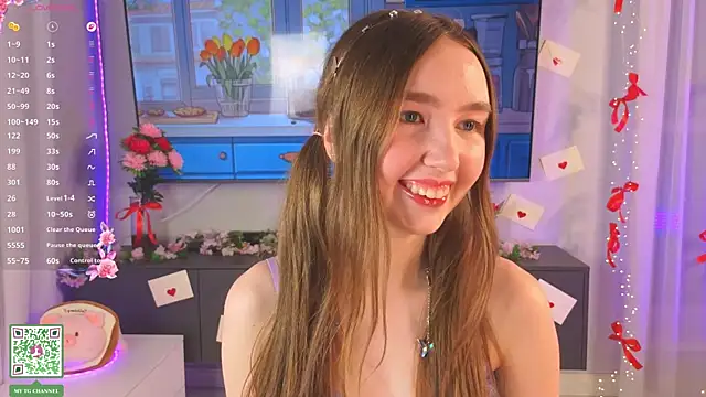 ElfredaTupy online show from February 24, 7:45 pm