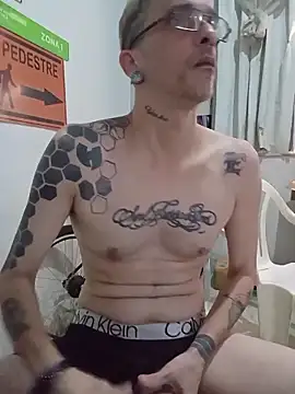 dinho carioca online show from March 27, 1:22 pm