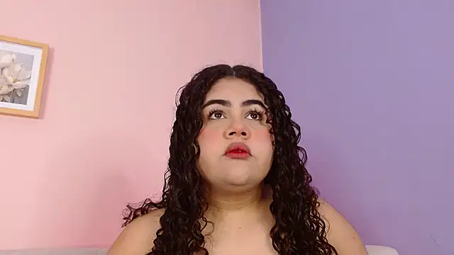 lourdes moon22 online show from October 23, 1:10 pm