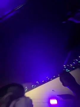 d3luluxx online show from September 28, 8:31 am