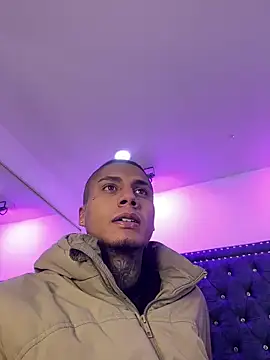 Damian and roxanne online show from April 16, 12:50 pm