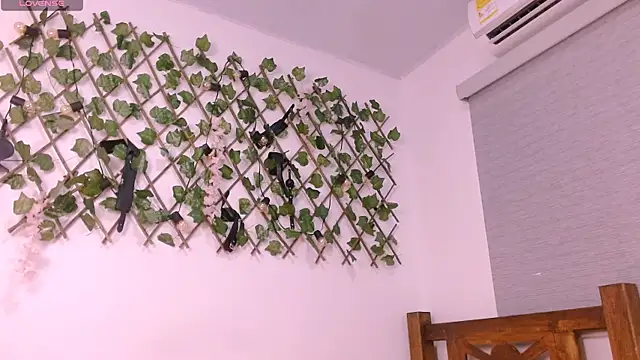 couples-hard-profond online show from December 17, 1:28 pm