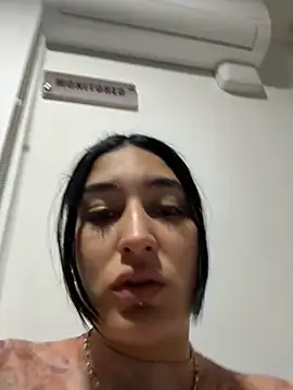 Scarlett 12 online show from October 1, 12:00 pm