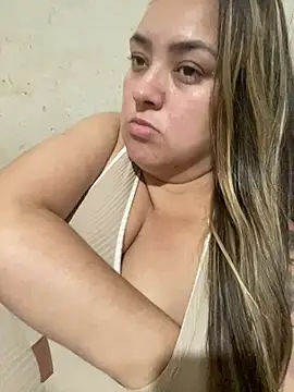 bruna438 online show from March 13, 10:33 am