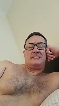 Snapshot of goldenman59 chatting on October 17, 11:13 am goldenman59 online show from October 17, 11:13 am