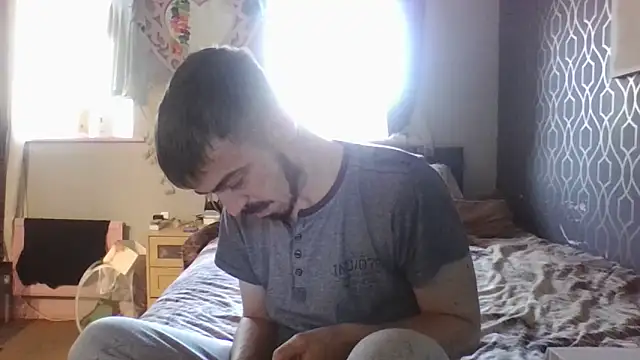 Snapshot of jaycoy22 chatting on September 19, 4:07 pm jaycoy22 online show from September 19, 4:07 pm