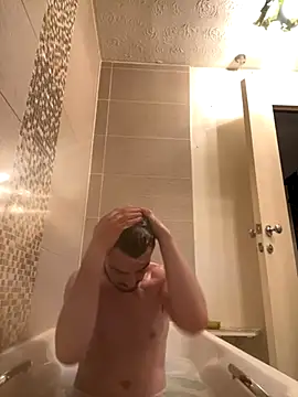 Snapshot of jaycoy22 chatting on October 3, 1:52 pm jaycoy22 online show from October 3, 1:52 pm