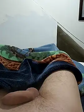 Snapshot of este_juan chatting on November 13, 4:22 am este juan online show from November 13, 4:22 am