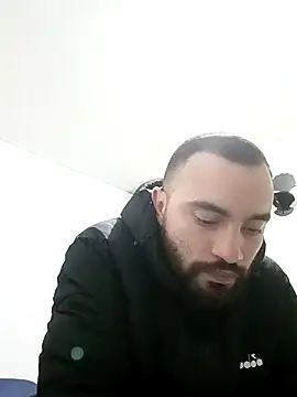 Snapshot of este_juan chatting on January 12, 2:06 am este juan online show from January 12, 2:06 am