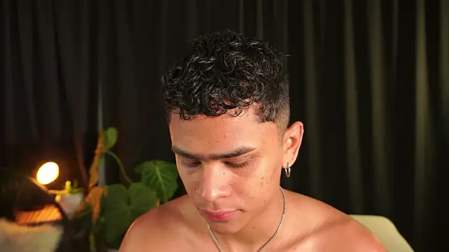 EROS AND ALAN online show from February 4, 2:06 am