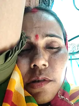 Pooja750 online show from September 18, 6:59 am