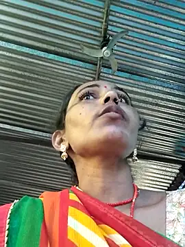 Pooja750 online show from October 2, 1:23 am