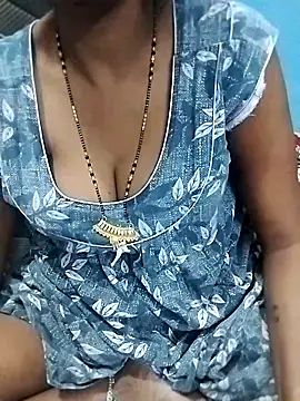 Snapshot of Priyanka-hot chatting on October 25, 4:02 pm Priyanka-hot online show from October 25, 4:02 pm