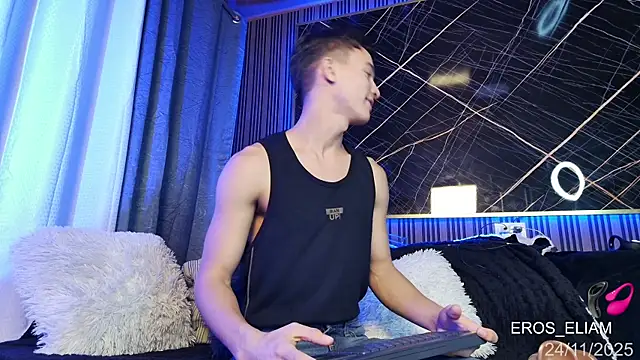 eroseliam online show from November 24, 7:13 pm