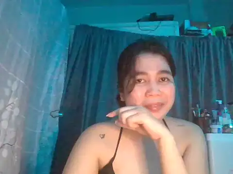 Snapshot of Asianhotskinny chatting on June 29, 5:24 pm Asianhotskinny online show from June 29, 5:24 pm