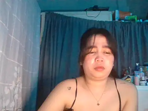 Snapshot of Asianhotskinny chatting on June 30, 5:03 pm Asianhotskinny online show from June 30, 5:03 pm