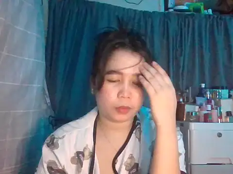 Snapshot of Asianhotskinny chatting on July 3, 7:53 pm Asianhotskinny online show from July 3, 7:53 pm