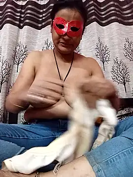 Gullapi online show from November 25, 4:45 am